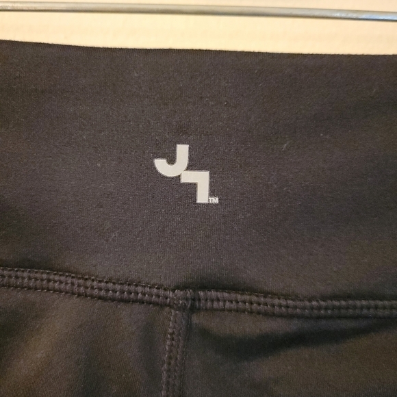 Joy Lab Black Cropped Mesh Accent Detail Leggings - Picture 6 of 7